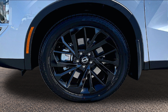 New 2026 Nissan Rogue SL AWD/4WD image 13