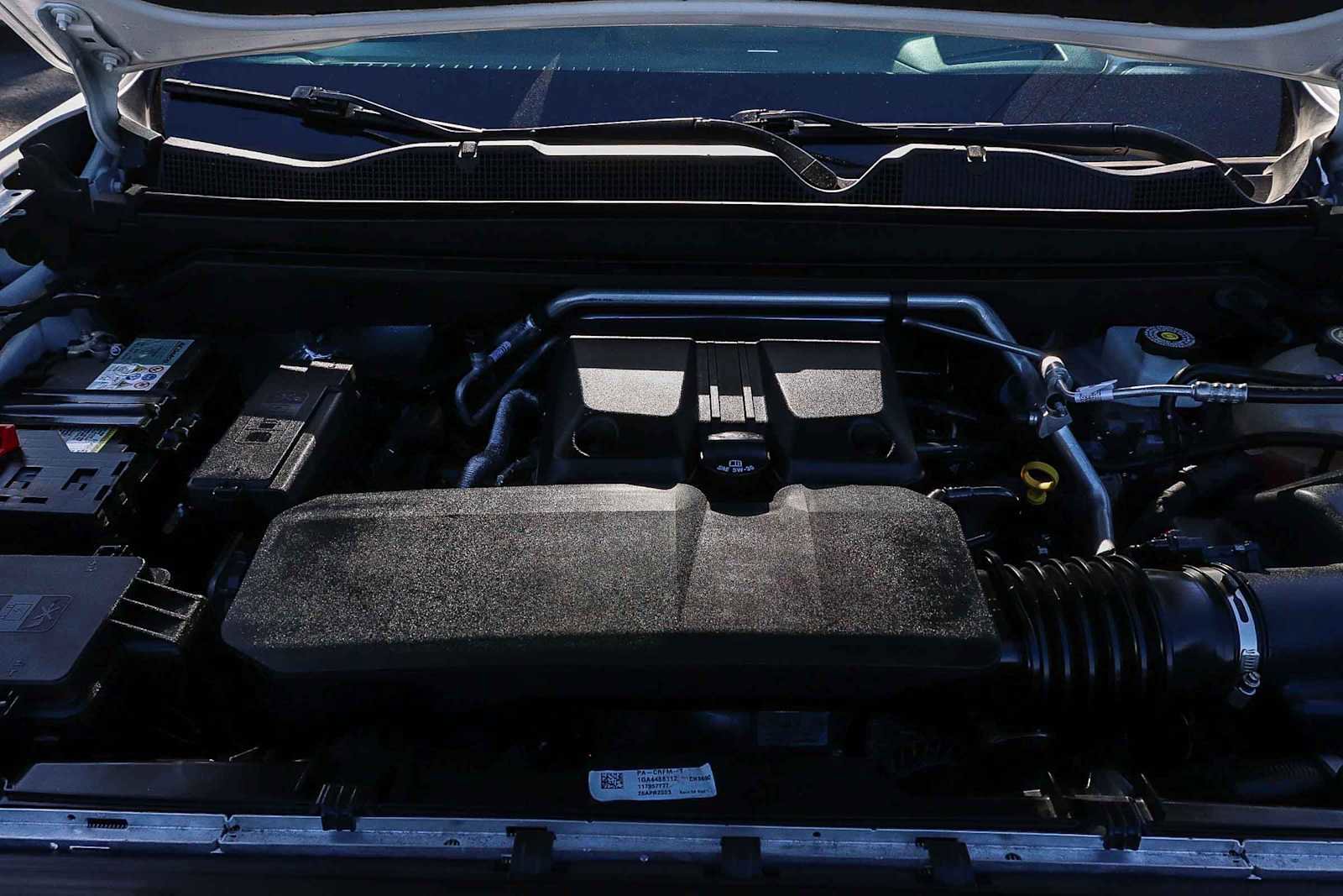 Used 2023 GMC Canyon AT4 w/ AT4 Premium Package image 32