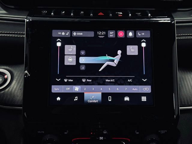 Used 2023 Jeep Grand Cherokee Altitude image 33