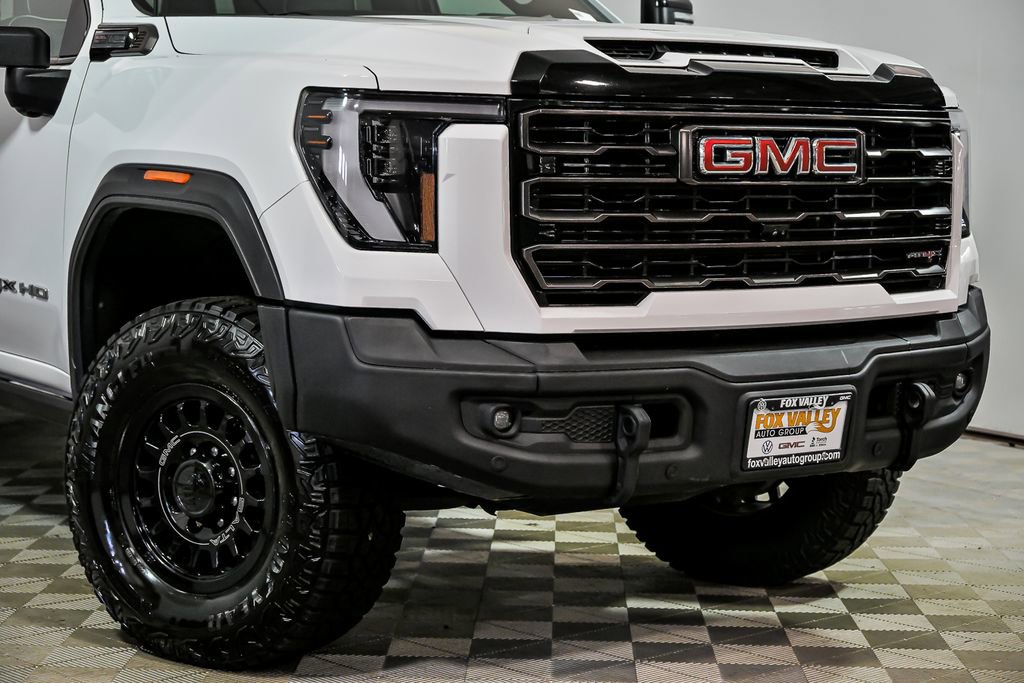 Used 2024 GMC Sierra 2500 AT4X w/ AT4X AEV Edition video 2