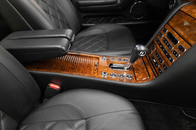 Used 2005 Bentley Arnage T image 26