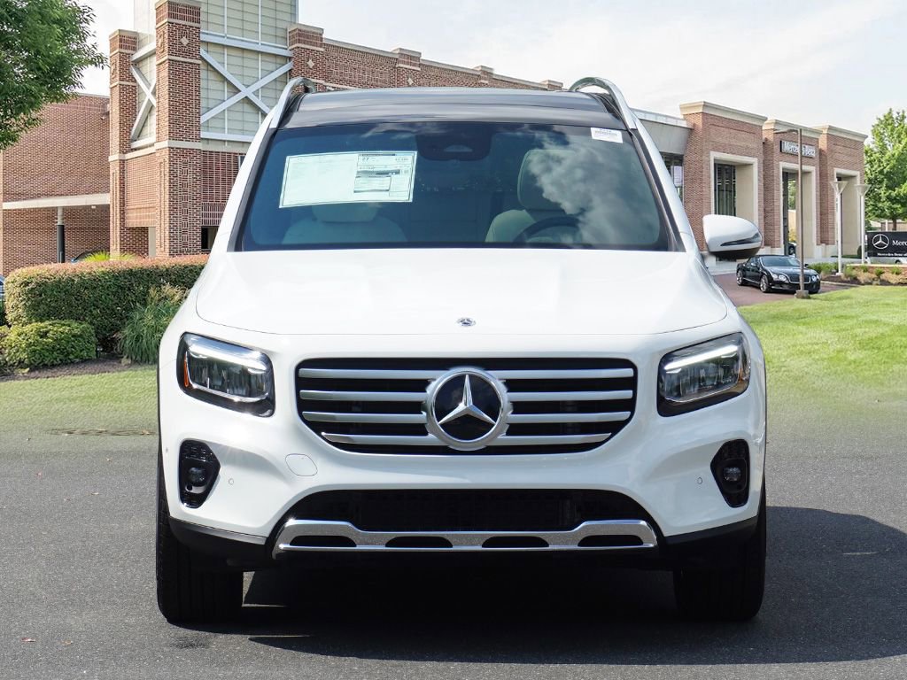 New 2025 Mercedes-Benz GLB 250 4MATIC image 2