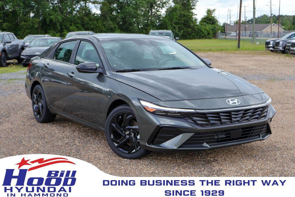 New 2026 Hyundai Elantra SEL Sport Premium