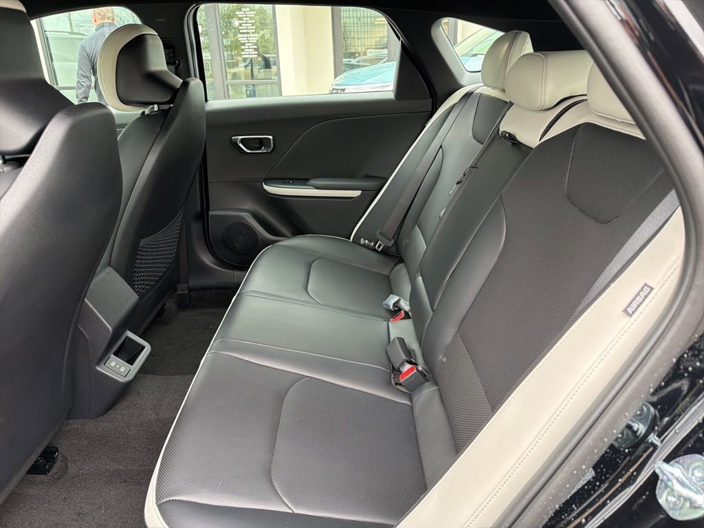 New 2026 Kia K4 GT-Line FWD image 18