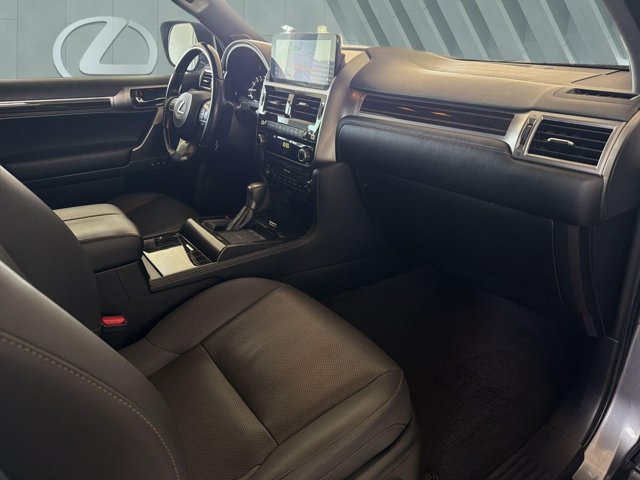Certified 2022 Lexus GX 460 Premium w/ Accessory Package AWD/4WD image 26