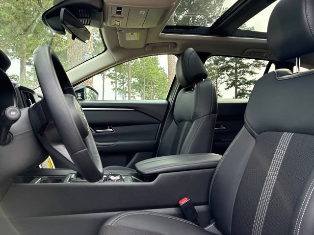 Certified 2026 MAZDA CX-50 Meridian Edition w/ Weather Package AWD/4WD image 21