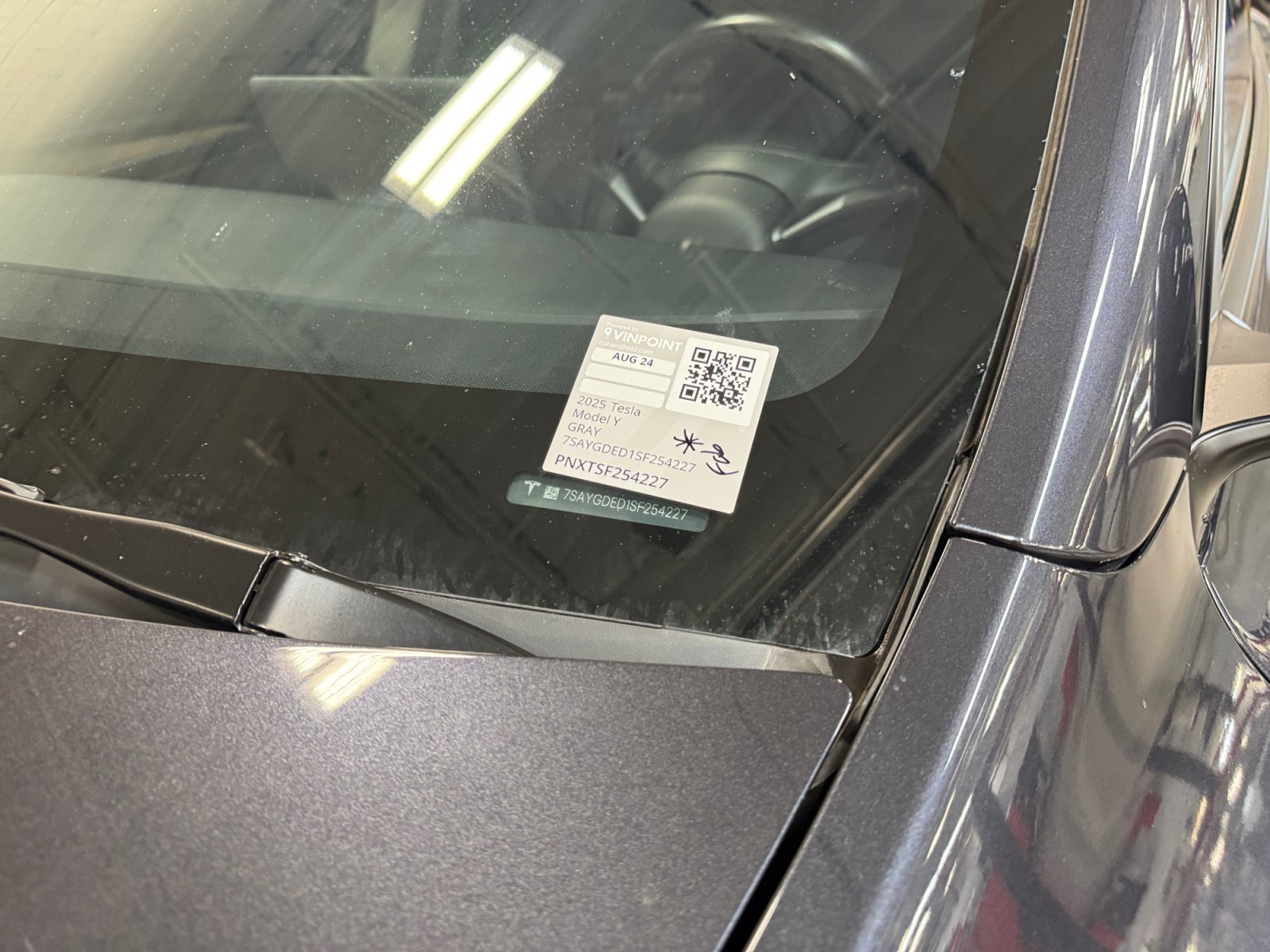 Used 2025 Tesla Model Y Long Range RWD image 22