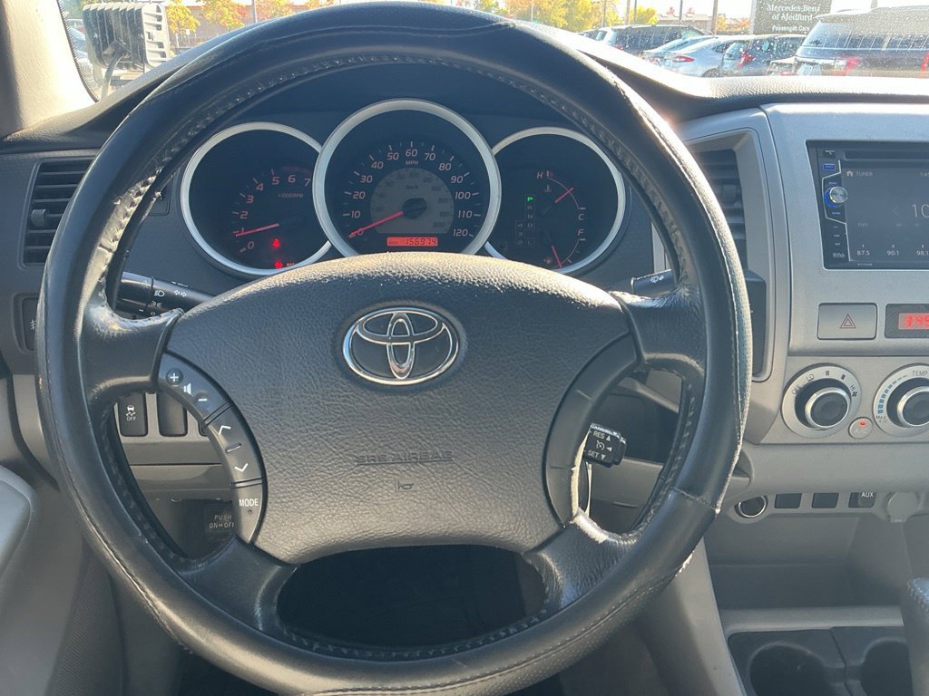 Used 2010 Toyota Tacoma 4x4 Access Cab V6 image 23