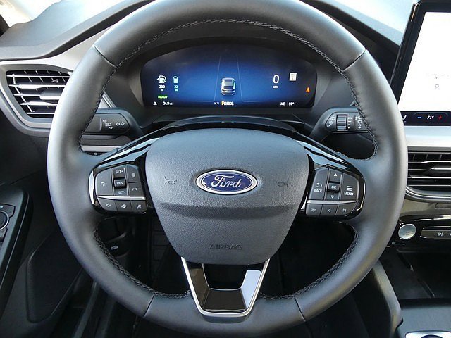 New 2025 Ford Escape SE w/ PHEV Premium Package image 17