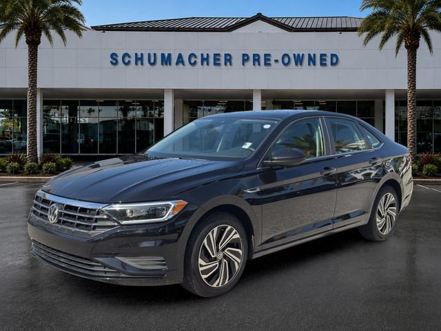 Certified 2020 Volkswagen Jetta SEL FWD image 3