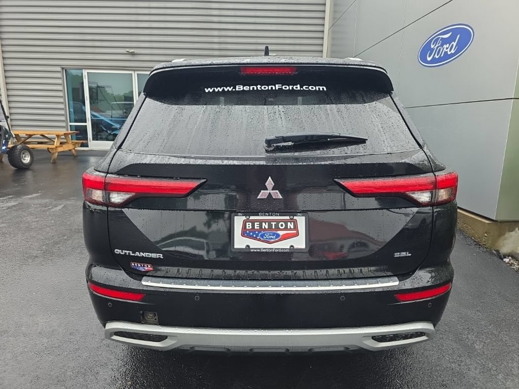 Used 2023 Mitsubishi Outlander SEL Black Edition AWD/4WD image 6