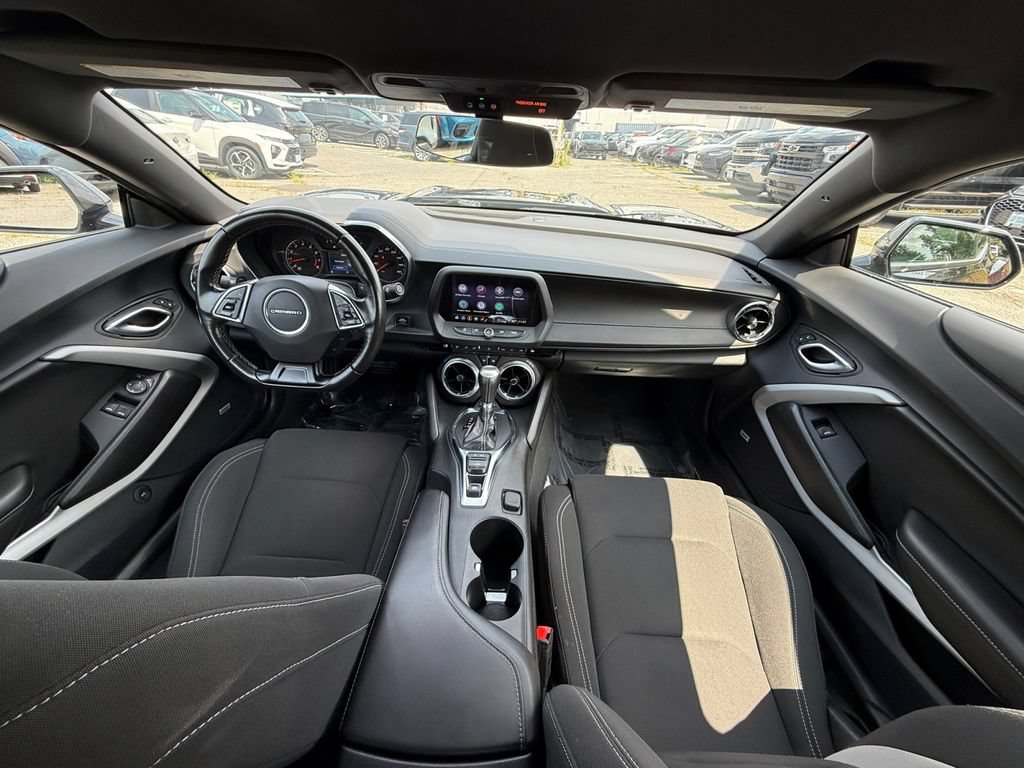 Used 2024 Chevrolet Camaro LT w/ Technology Package RWD image 22