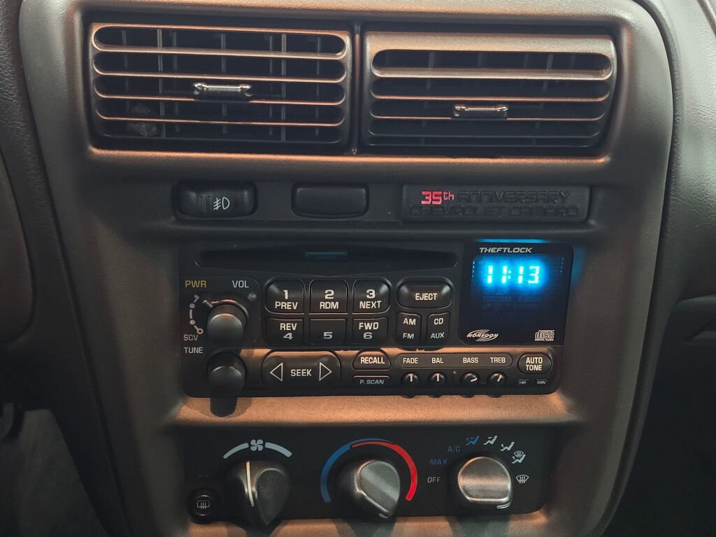 Used 2002 Chevrolet Camaro Z28 w/ SS Performance/Appearance Pkg image 90