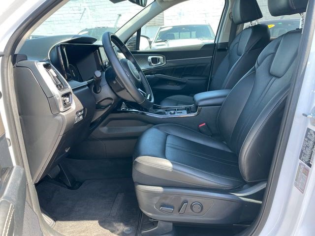 Used 2023 Kia Sorento SX AWD/4WD image 41