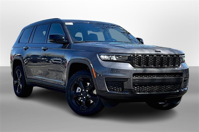 Certified 2024 Jeep Grand Cherokee L Laredo image 1
