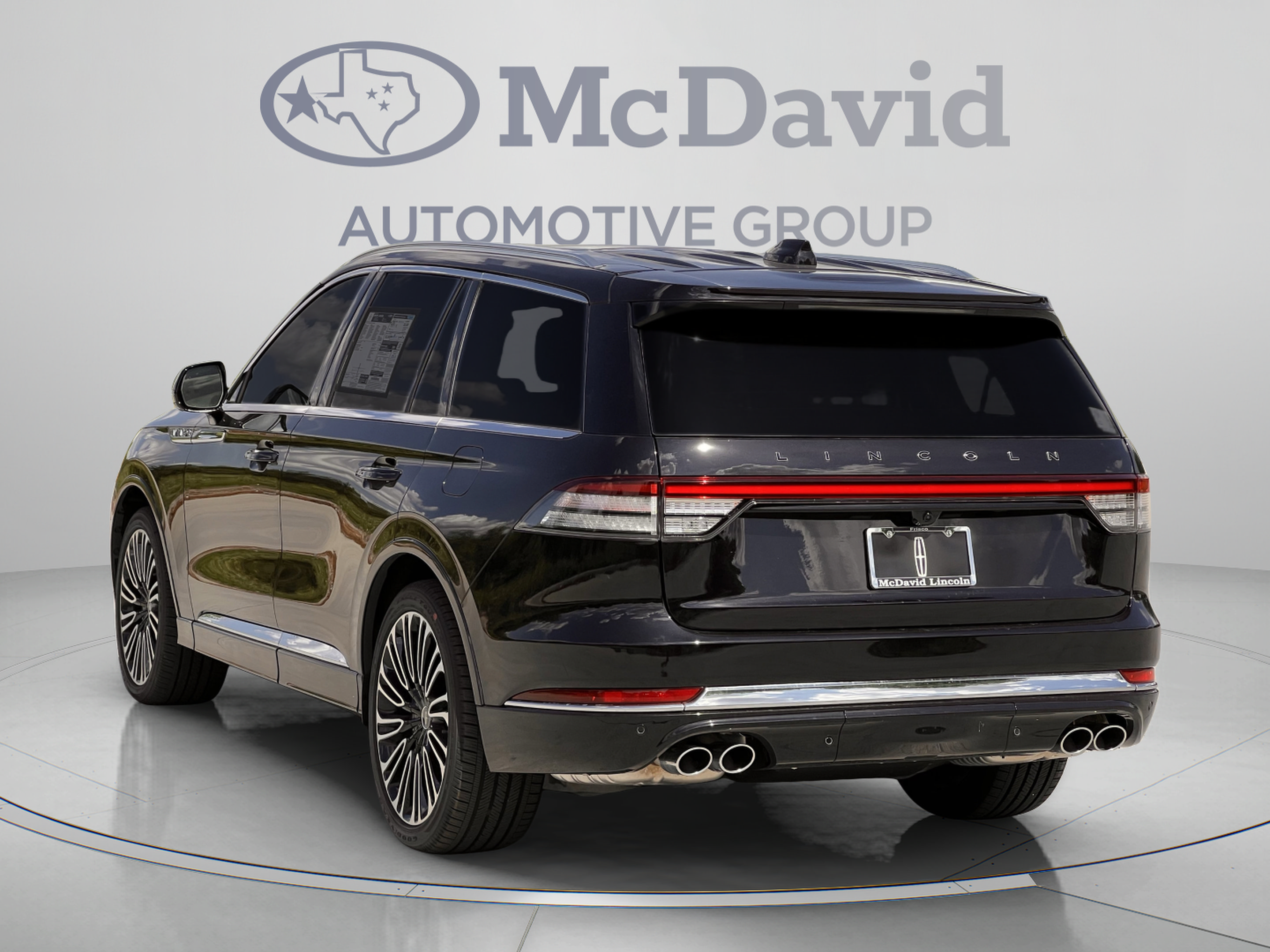 New 2025 Lincoln Aviator Black Label AWD/4WD image 4