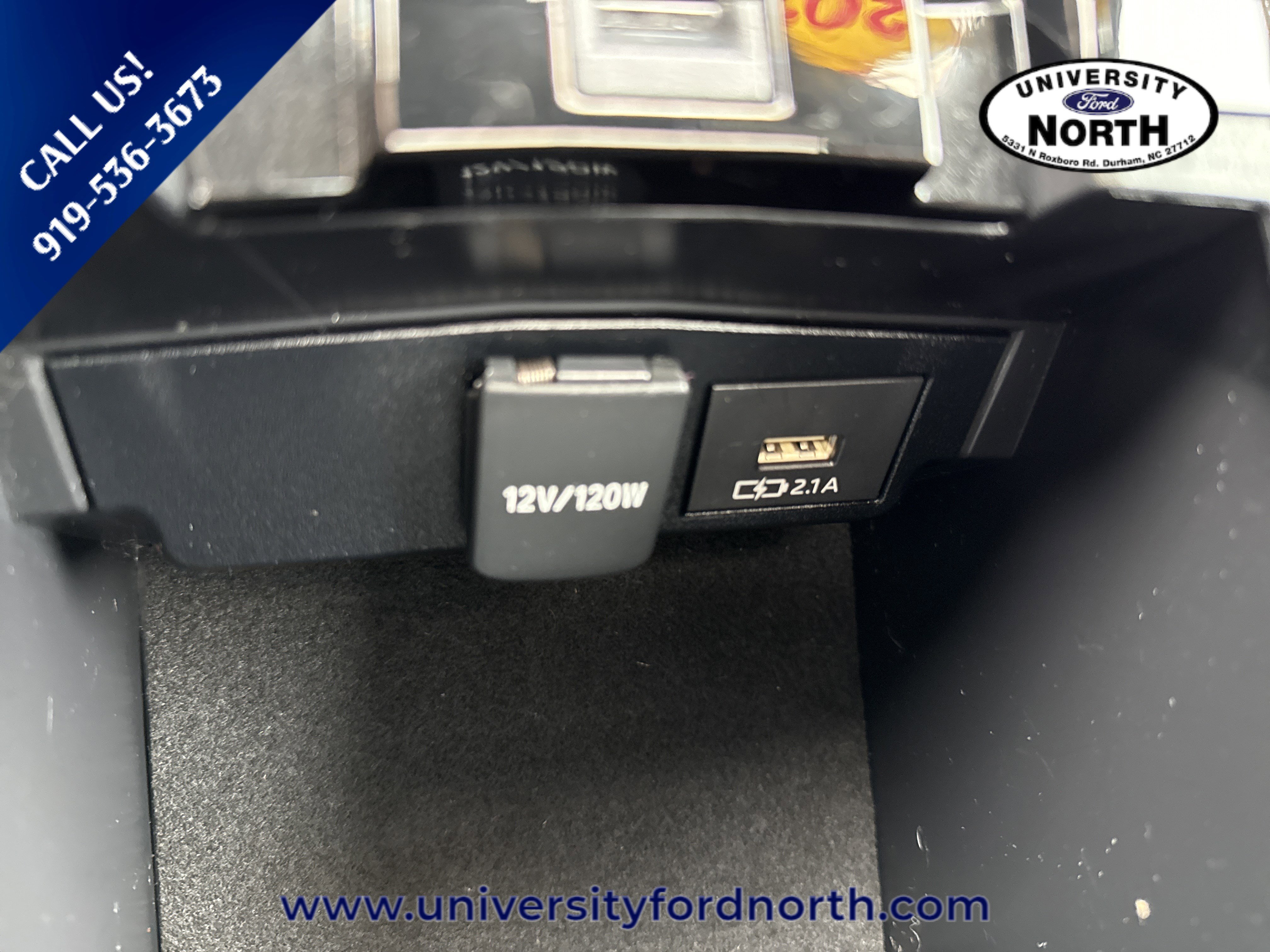 Used 2020 Toyota Corolla SE w/ Carpet Mat Package (TMS) image 26