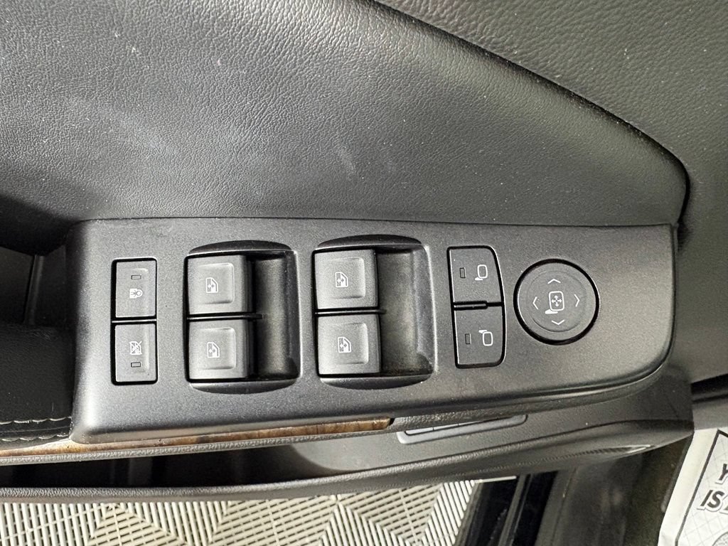 Used 2017 Chevrolet Tahoe LT AWD/4WD image 18