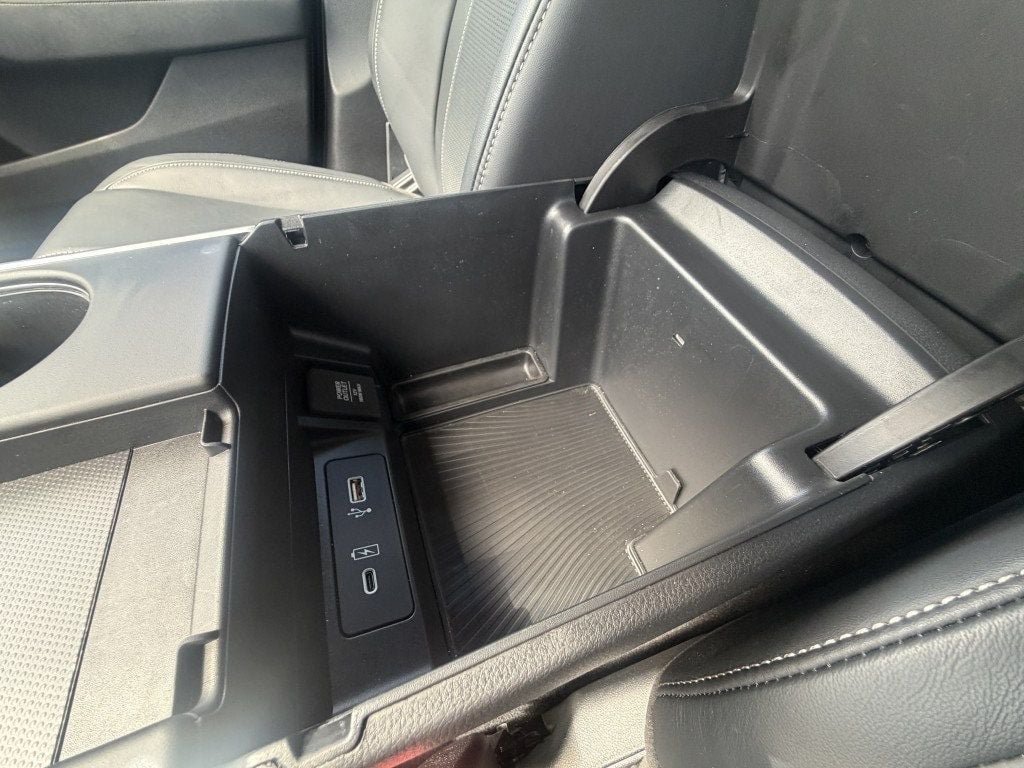 Used 2025 Acura TLX w/ Technology Package FWD image 17