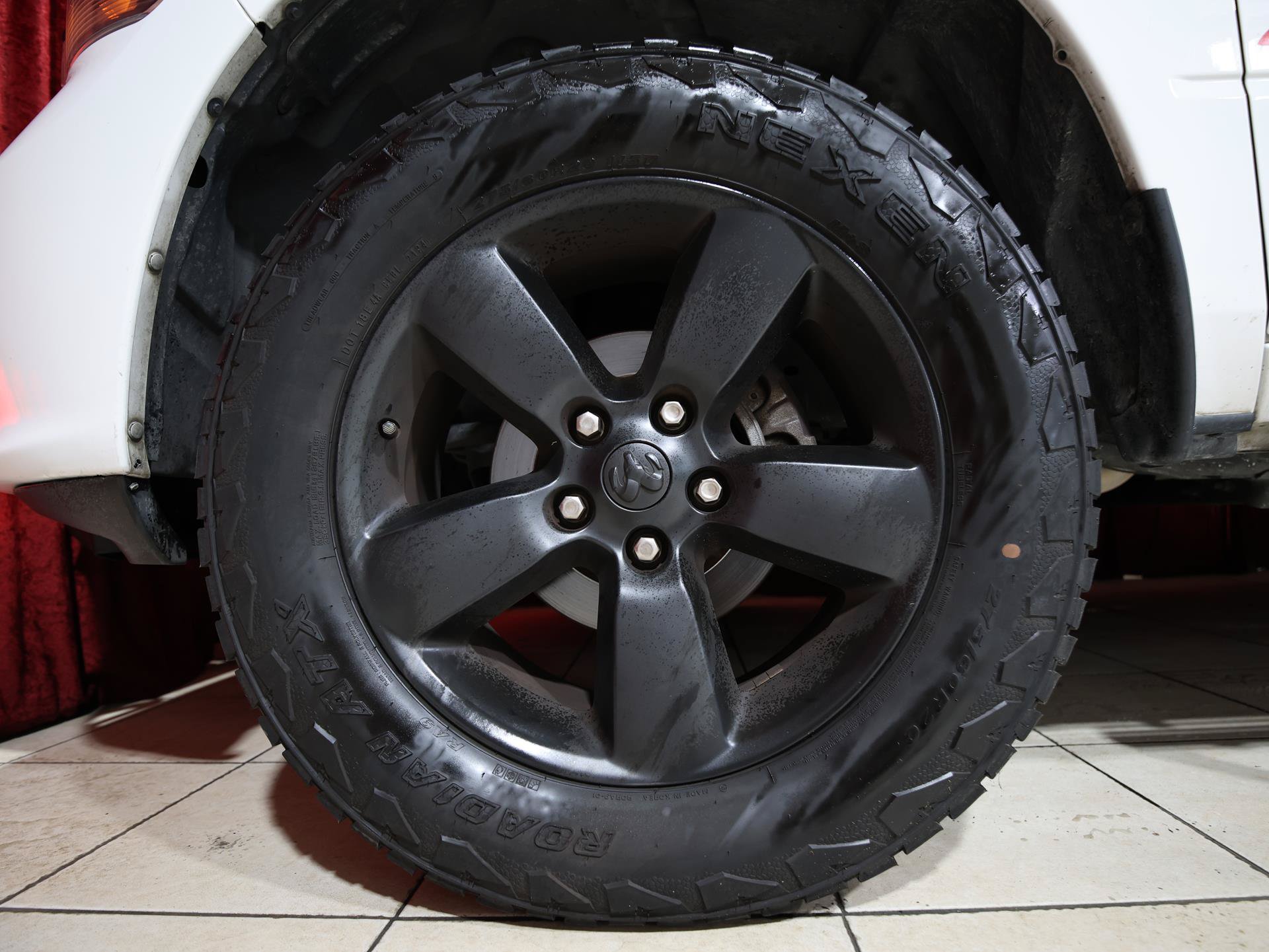 Used 2018 RAM 1500 Express w/ Express Value Package AWD/4WD image 7