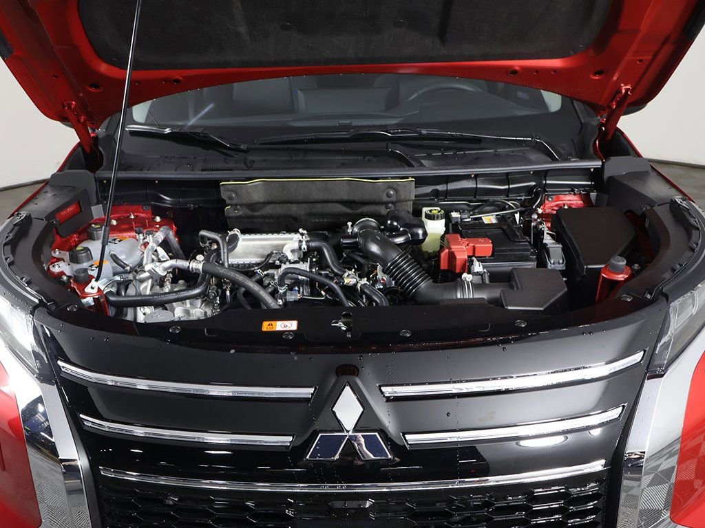 New 2026 Mitsubishi Outlander ES AWD/4WD image 21