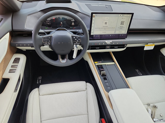 New 2026 Lexus ES 500e AWD/4WD image 7