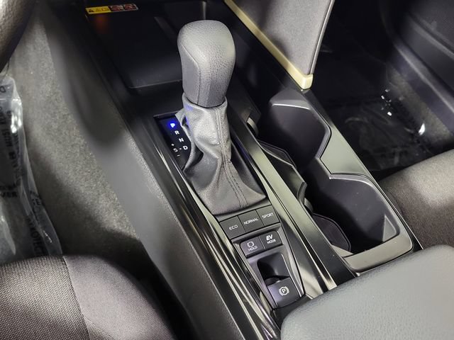 Used 2025 Toyota Camry LE FWD image 30