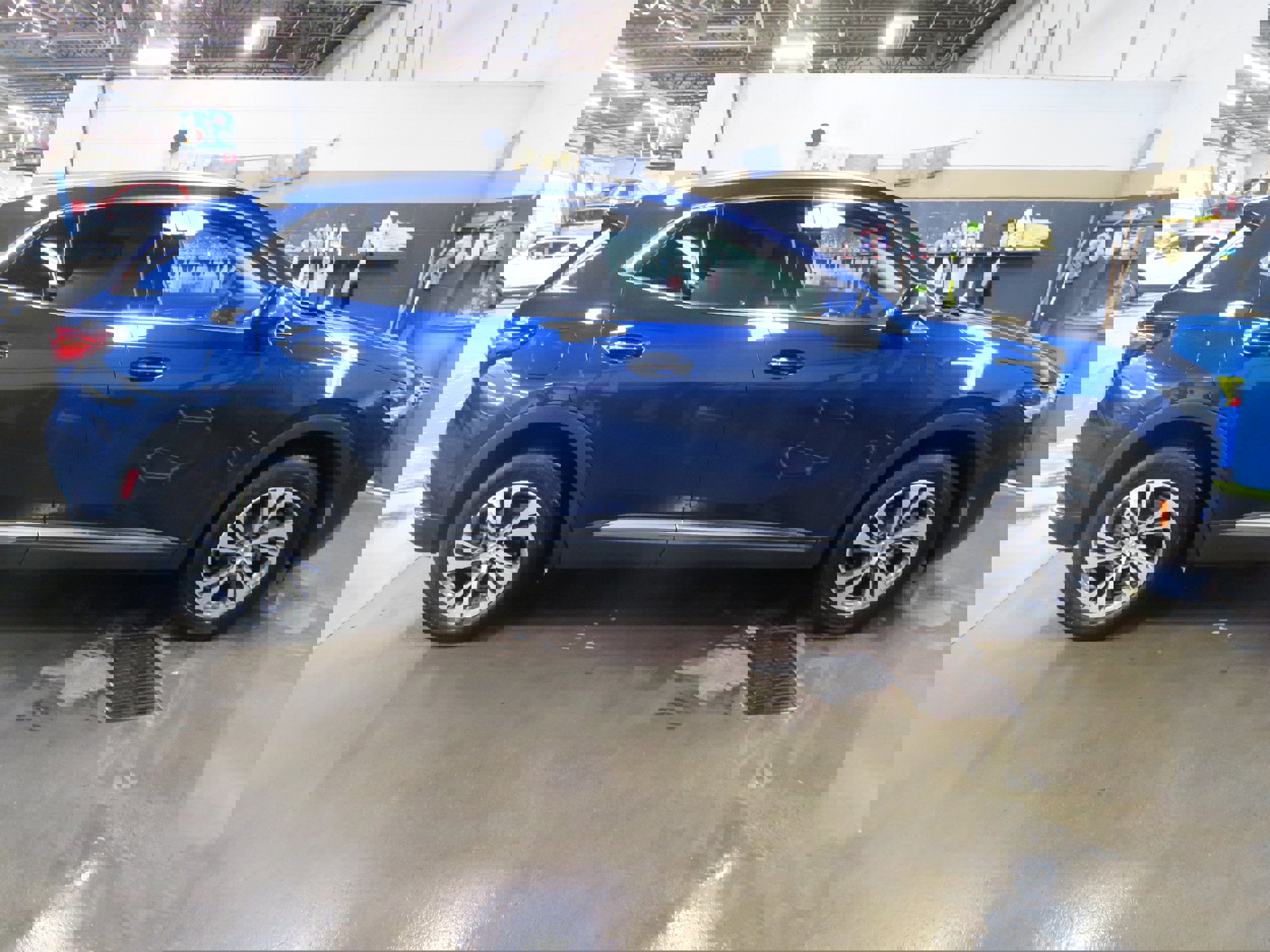 Used 2023 Buick Envision Essence image 7