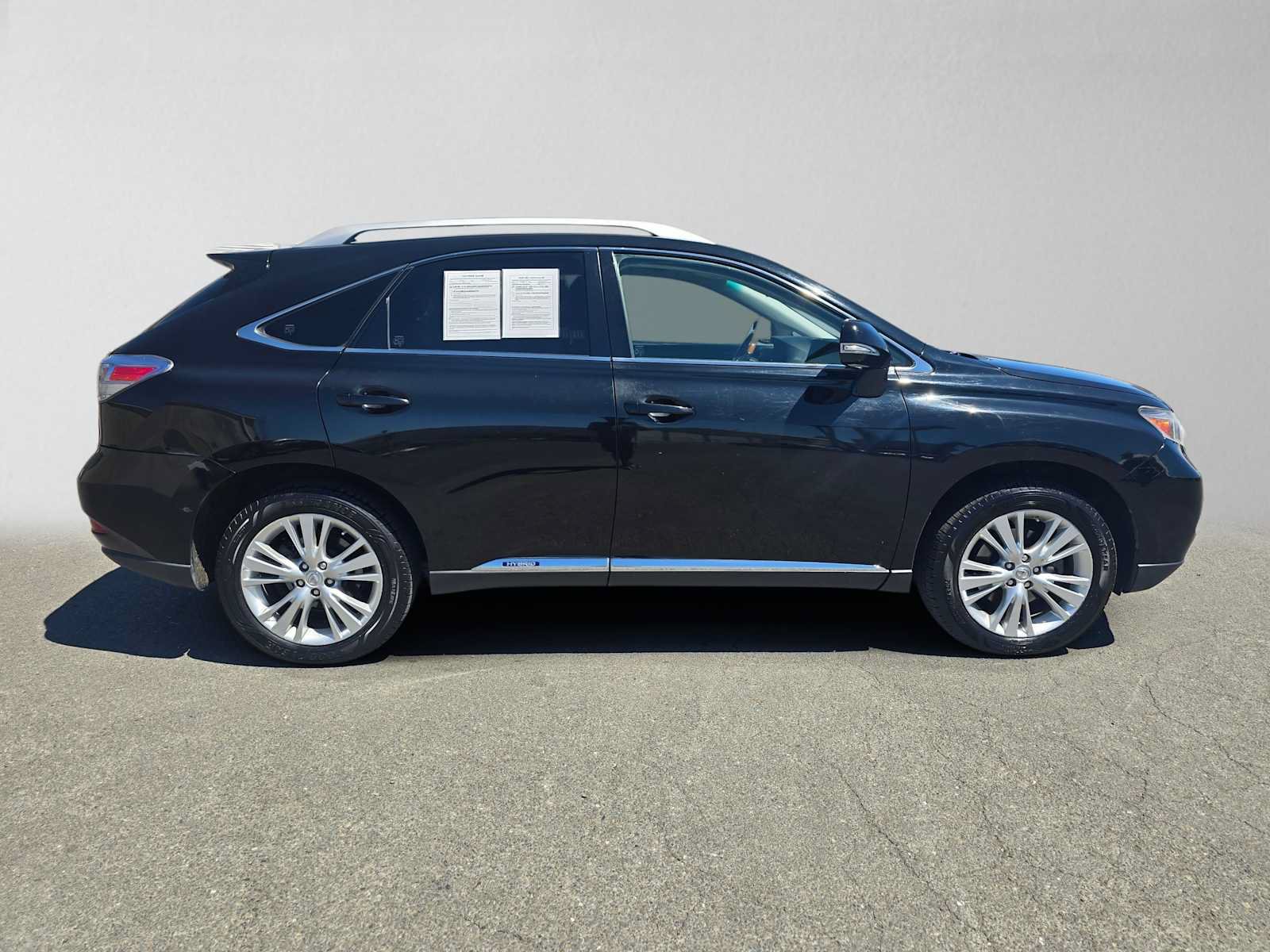 Used 2012 Lexus RX 450h AWD w/ Premium Pkg image 2