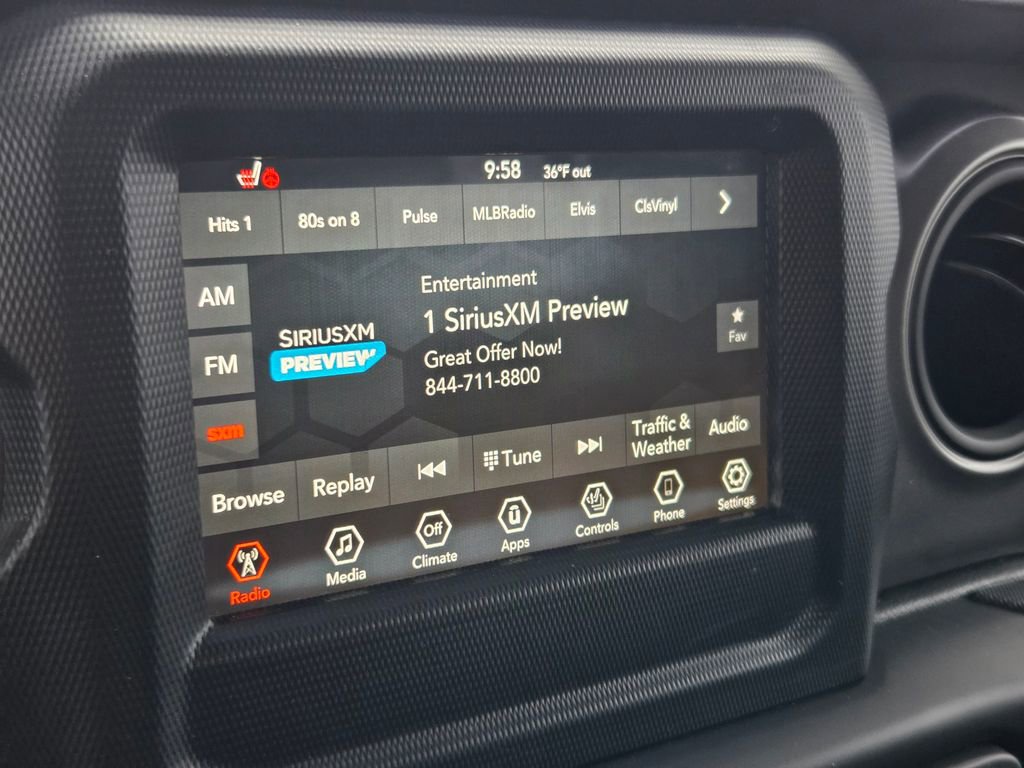 Used 2023 Jeep Gladiator Willys image 6