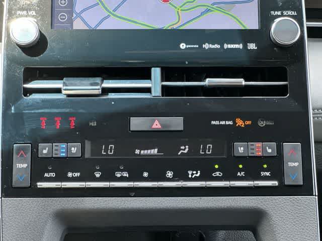 Used 2022 Toyota Avalon Limited w/ Advanced Safety Package FWD image 15
