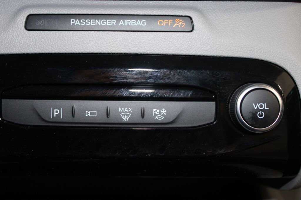 Used 2023 Ford Escape SE w/ PHEV Premium Package image 52