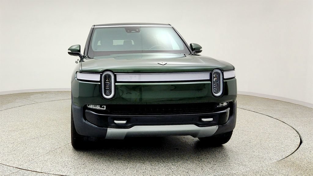 Used 2024 Rivian R1S Adventure AWD/4WD image 2