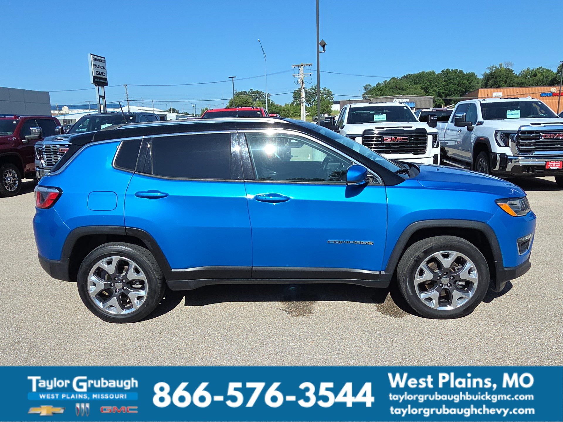 Used 2019 Jeep Compass Limited AWD/4WD image 9