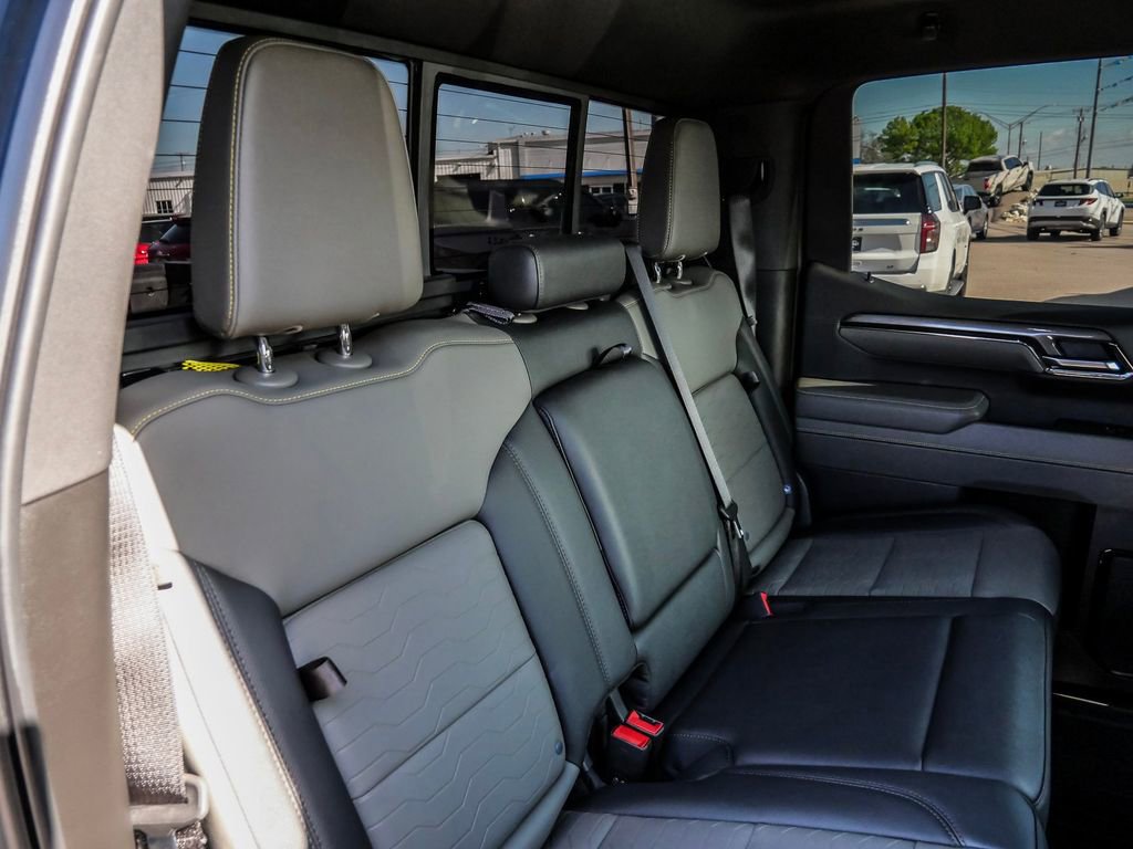 Used 2024 Chevrolet Silverado 1500 ZR2 w/ Technology Package image 22