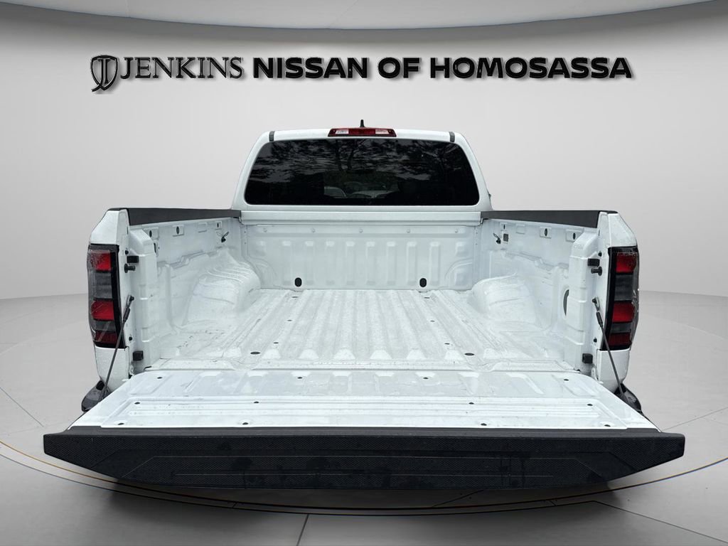 Certified 2024 Nissan Frontier S image 5