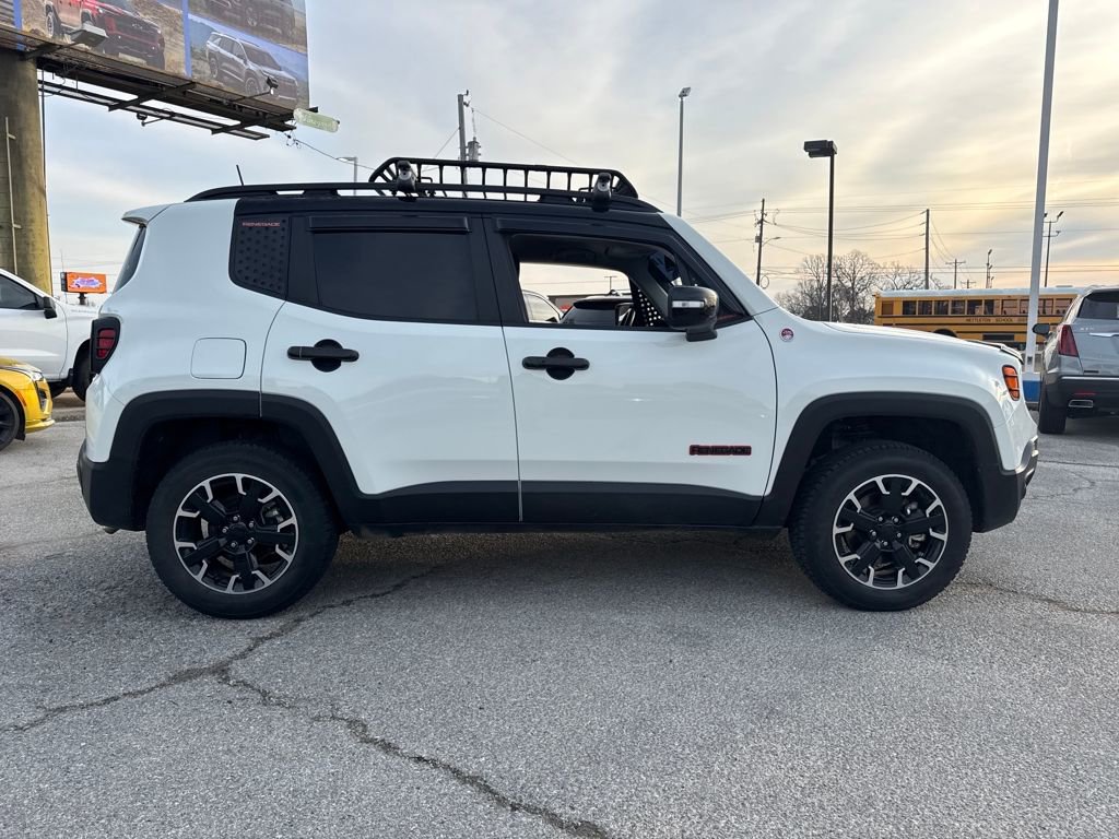 Used 2023 Jeep Renegade Trailhawk w/ Trailhawk Elite Group image 8