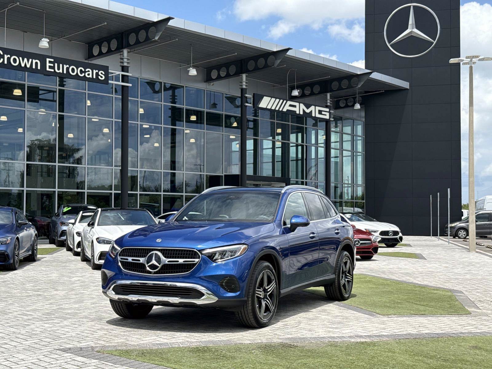 New 2027 Mercedes-Benz GLC 300