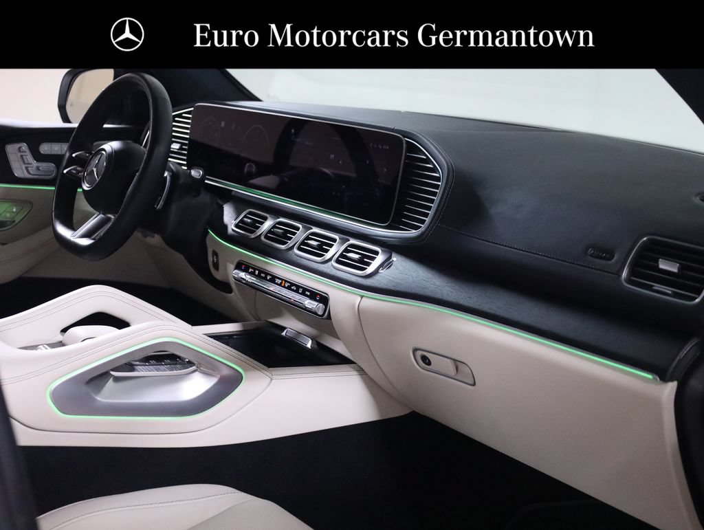Used 2025 Mercedes-Benz GLS 450 4MATIC w/ AMG Line Exterior image 66