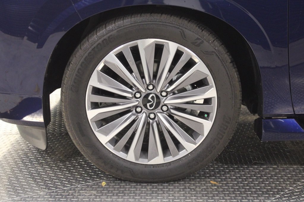 New 2025 INFINITI QX80 Luxe AWD/4WD image 15
