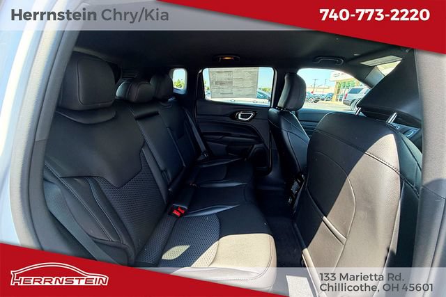 New 2026 Jeep Compass Latitude AWD/4WD image 22