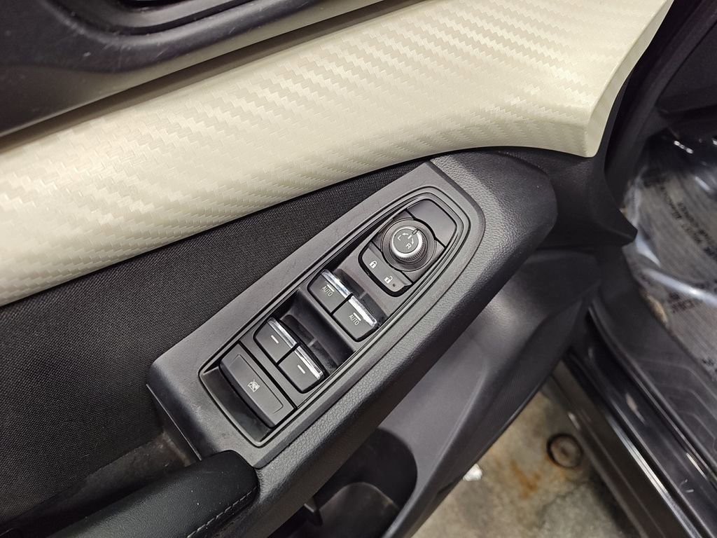 Used 2022 Subaru Ascent Premium w/ Convenience Package image 17