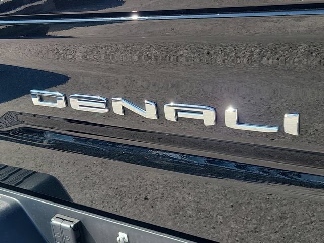 Used 2023 GMC Sierra 1500 Denali w/ Denali Reserve Package AWD/4WD image 29