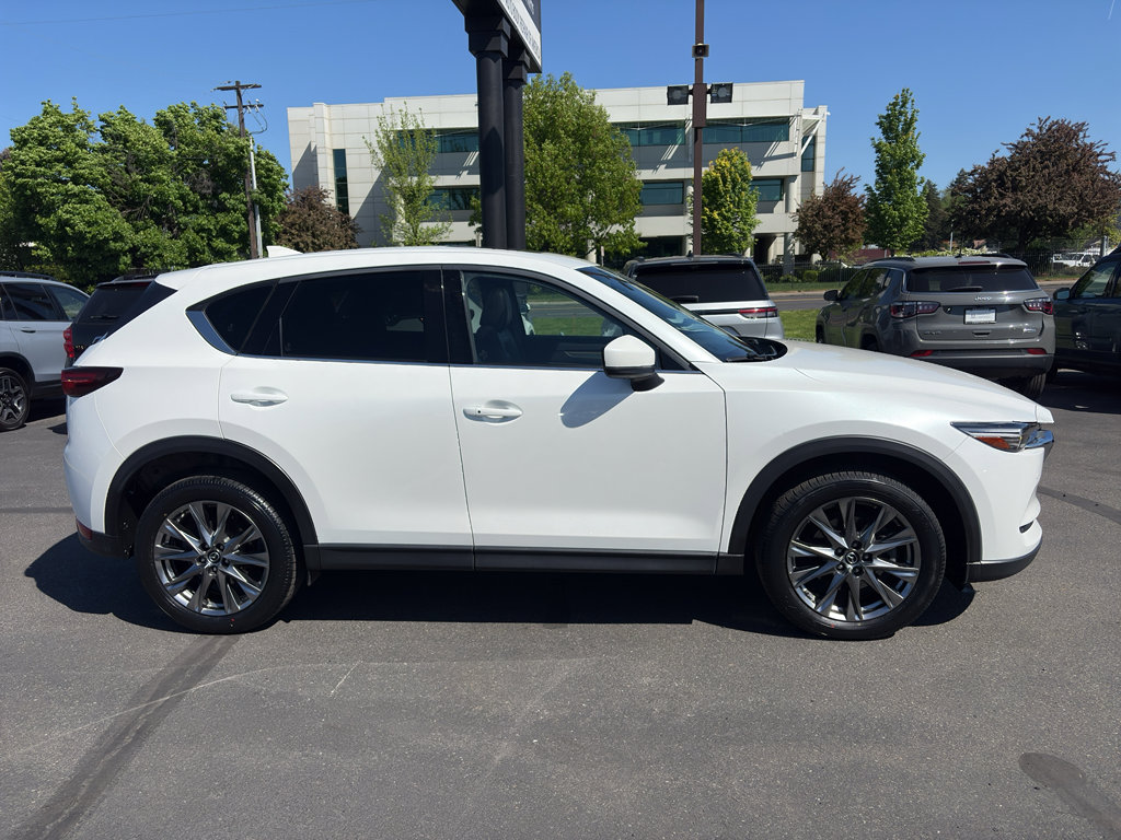 Used 2019 MAZDA CX-5 Signature AWD/4WD image 8