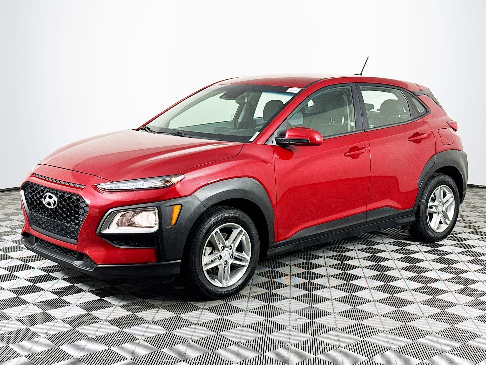 Used 2021 Hyundai Kona SE image 4