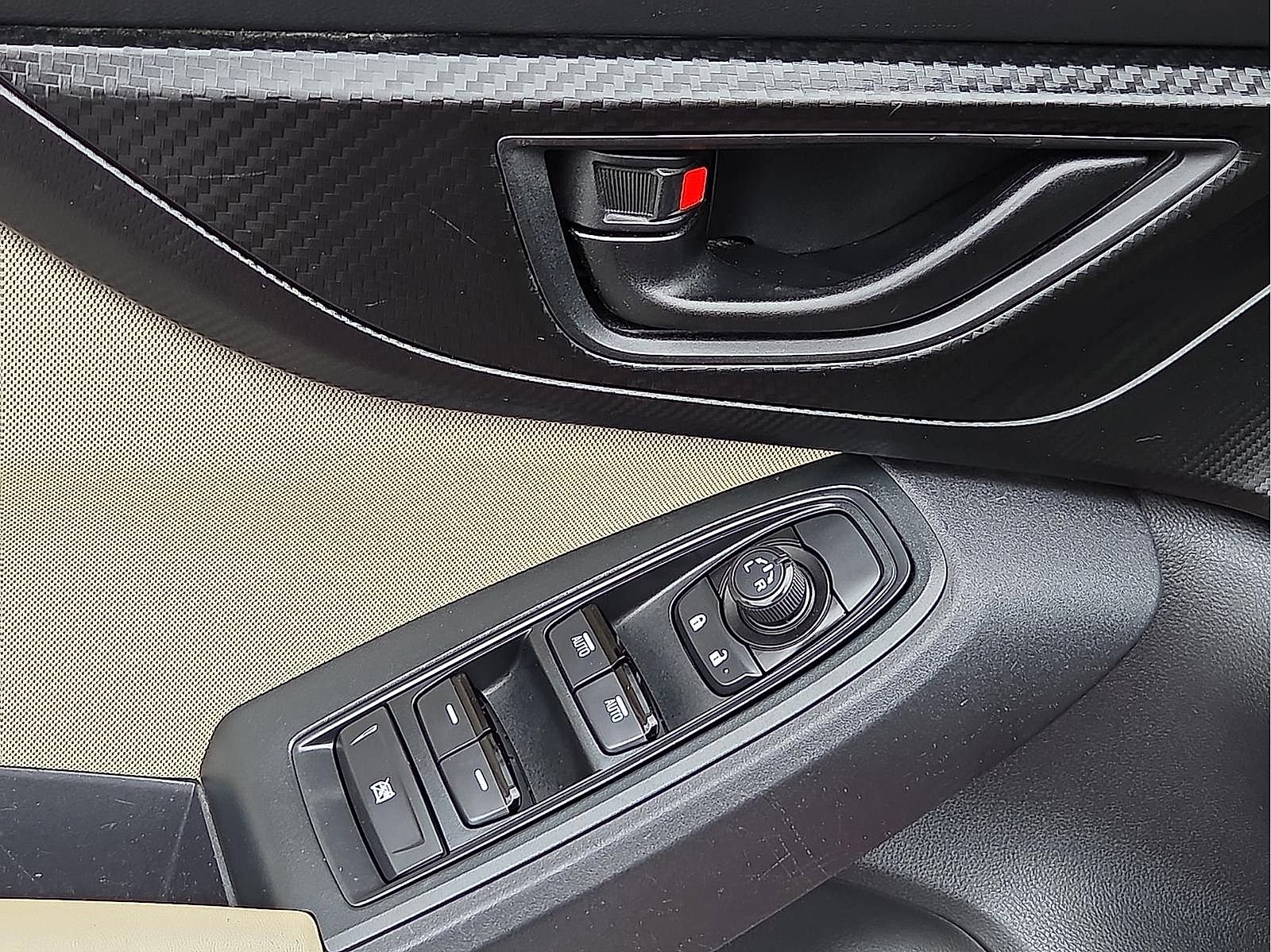 Used 2017 Subaru Impreza 2.0i image 13