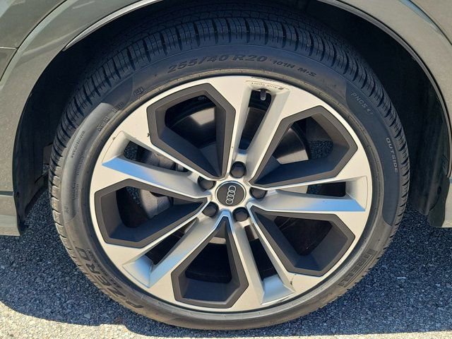 Used 2020 Audi Q3 2.0T Premium Plus w/ Premium Plus Package image 7