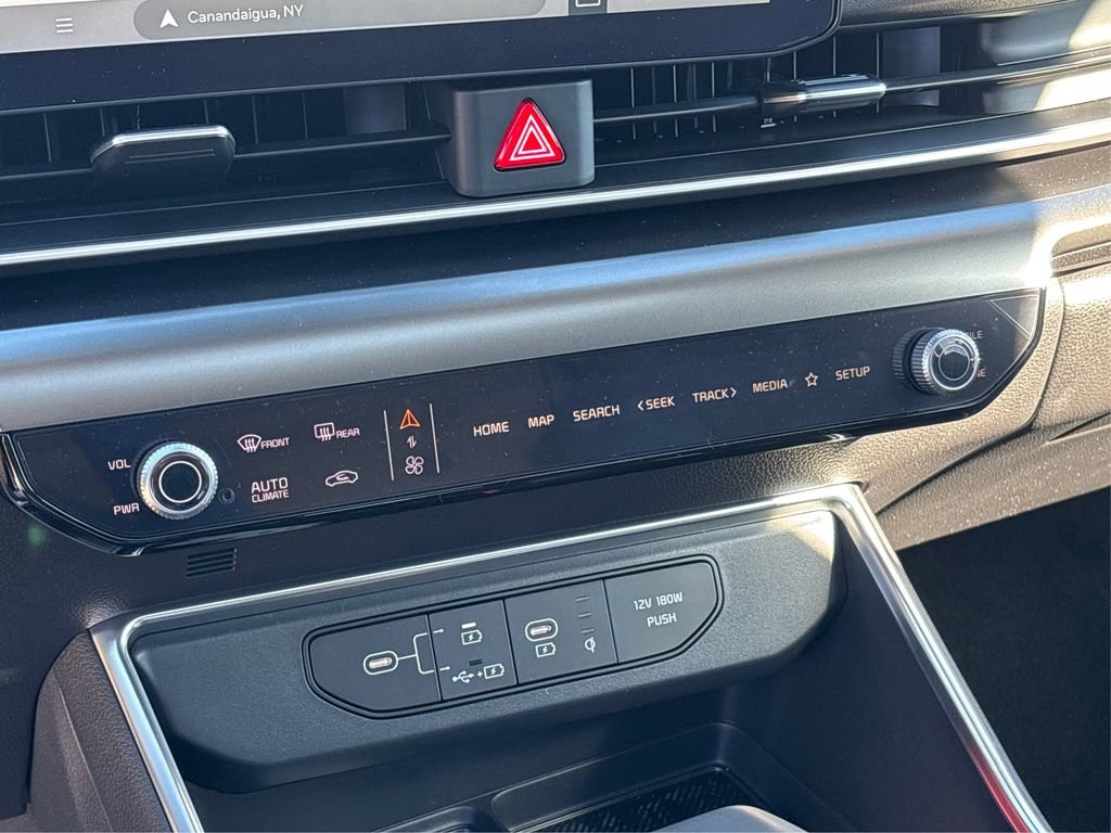 New 2025 Kia Carnival SX Prestige FWD image 26