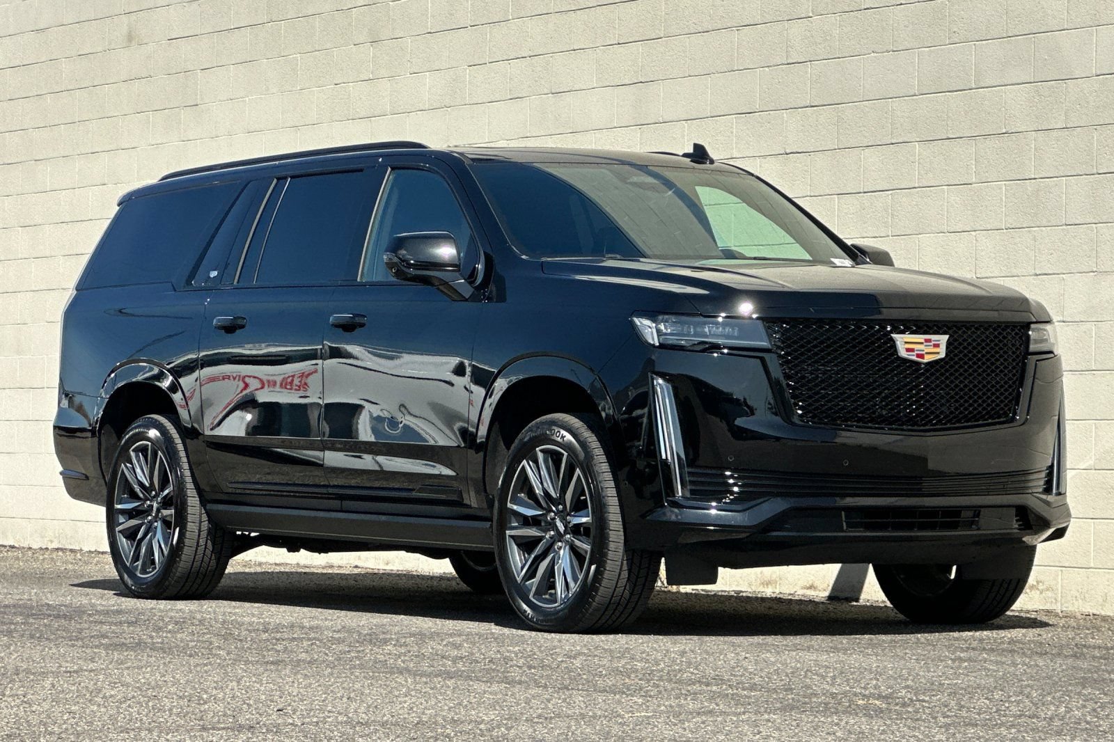 Certified 2024 Cadillac Escalade ESV Sport w/ Touring Package RWD image 2