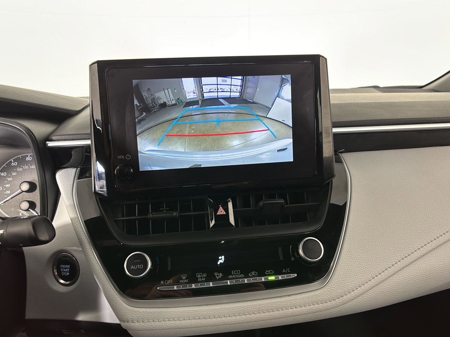 Used 2023 Toyota Corolla SE FWD image 30